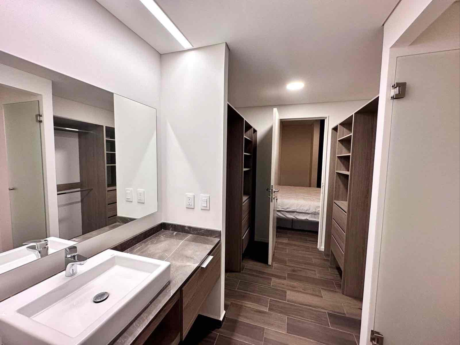 baño de departamento en venta en classiqa chapalita zapopan