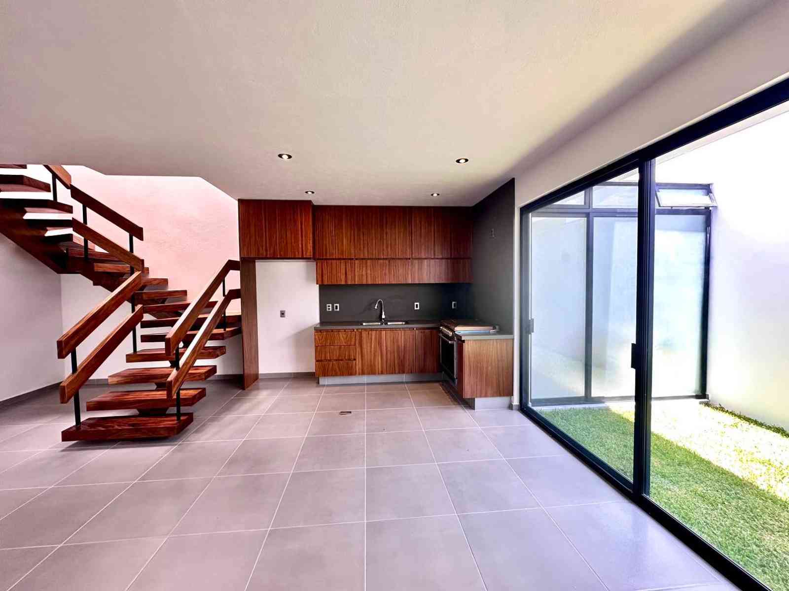 Bosque Real-Tlajomulco-I-6-05 planta baja de casa en venta en bosque real santa anita tlajomulco