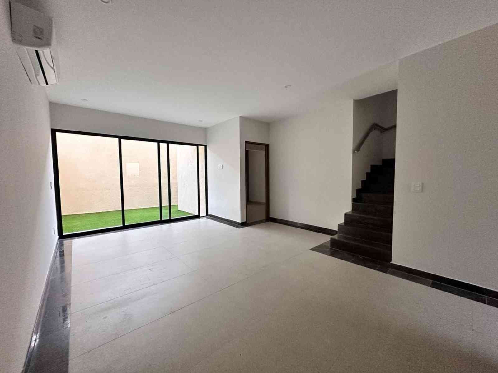 planta baja de casa en venta en ciudad granja andador peret