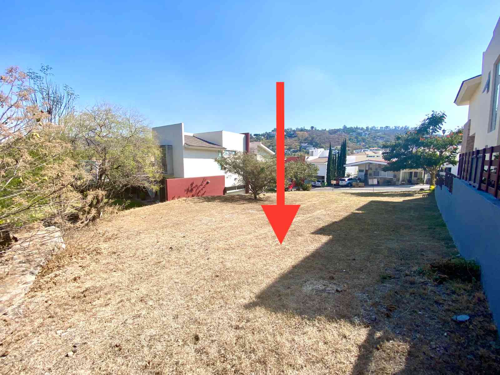 vista de terreno en venta en las cañadas zapopan