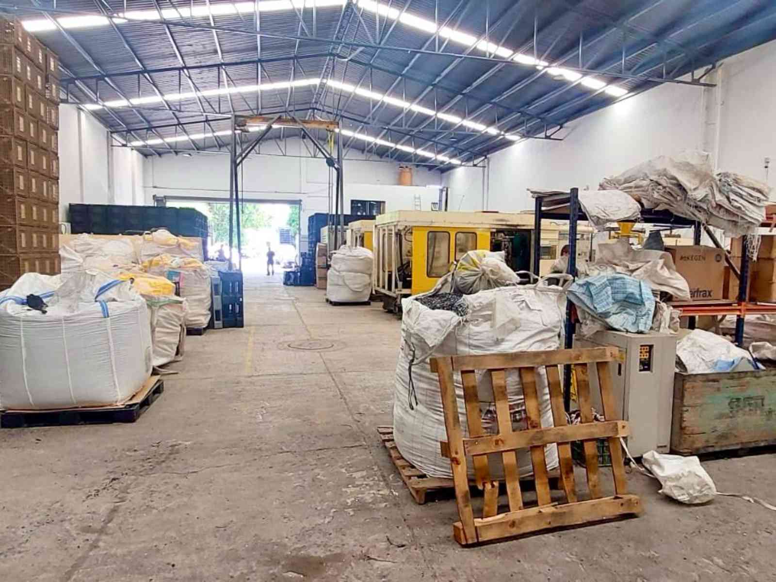 interior de bodega en venta en los gavilanes tlajomulco