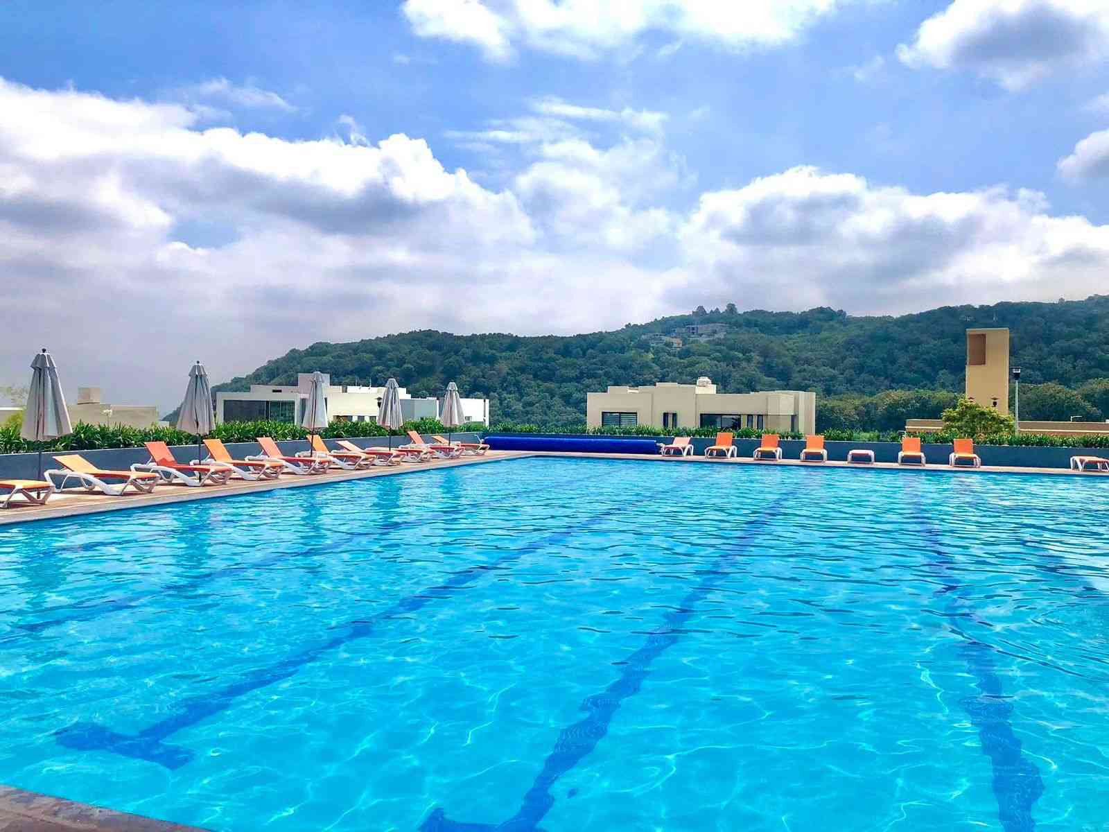 alberca de casa en venta en los robles zapopan