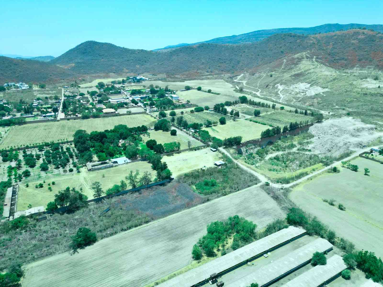 vista aerea terreno en venta en rincón de los copales tlajomulco