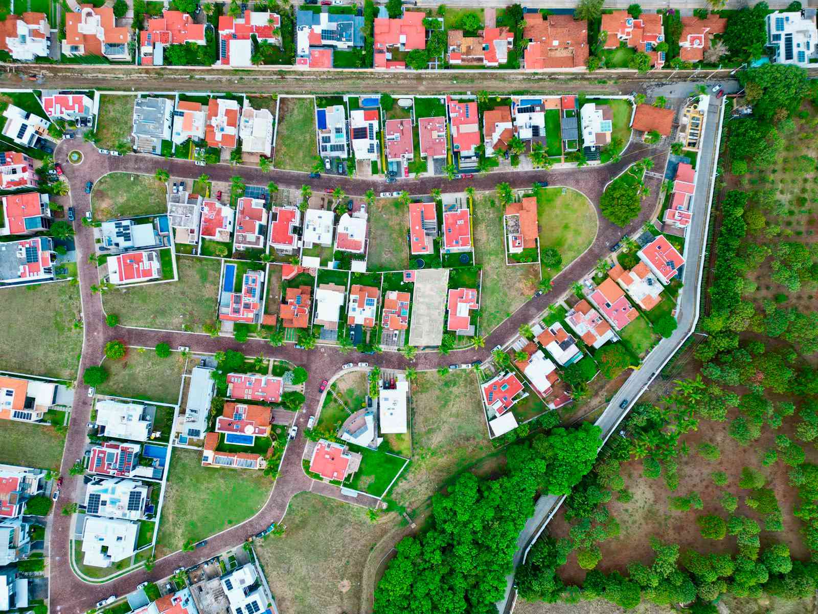 vista aérea en terreno en venta en rinconada santa anita tlajomulco
