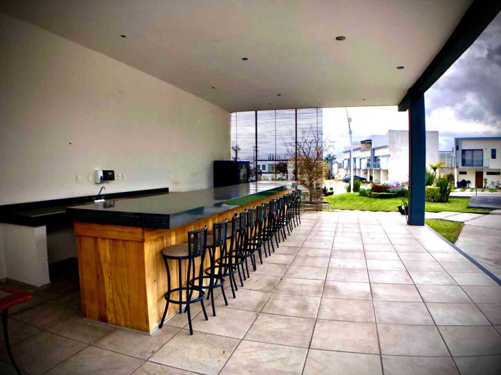 salon en terreno en venta en triventi residencial tlajomulco