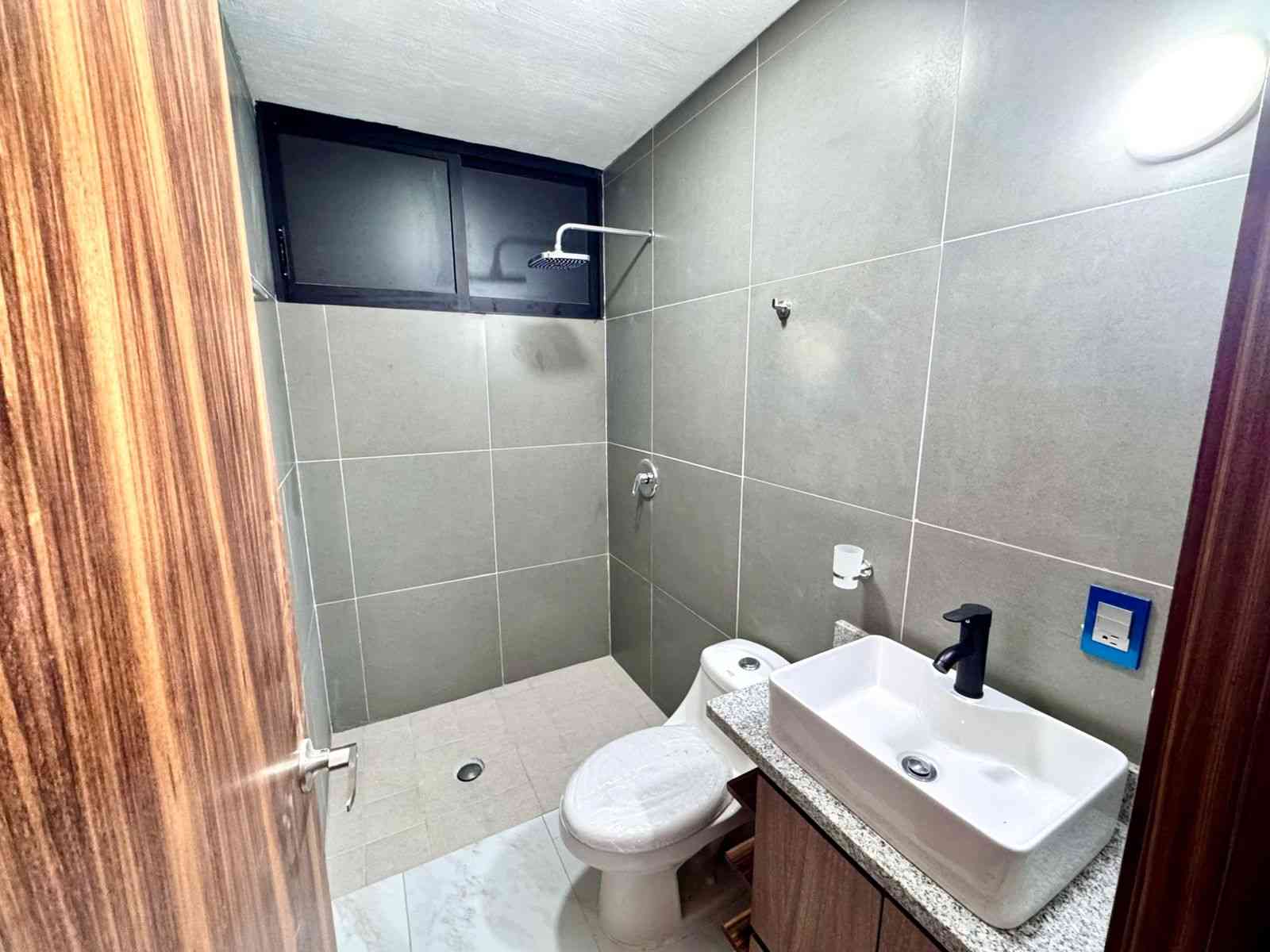 baño de casa en venta en zimalta tlaquepaque