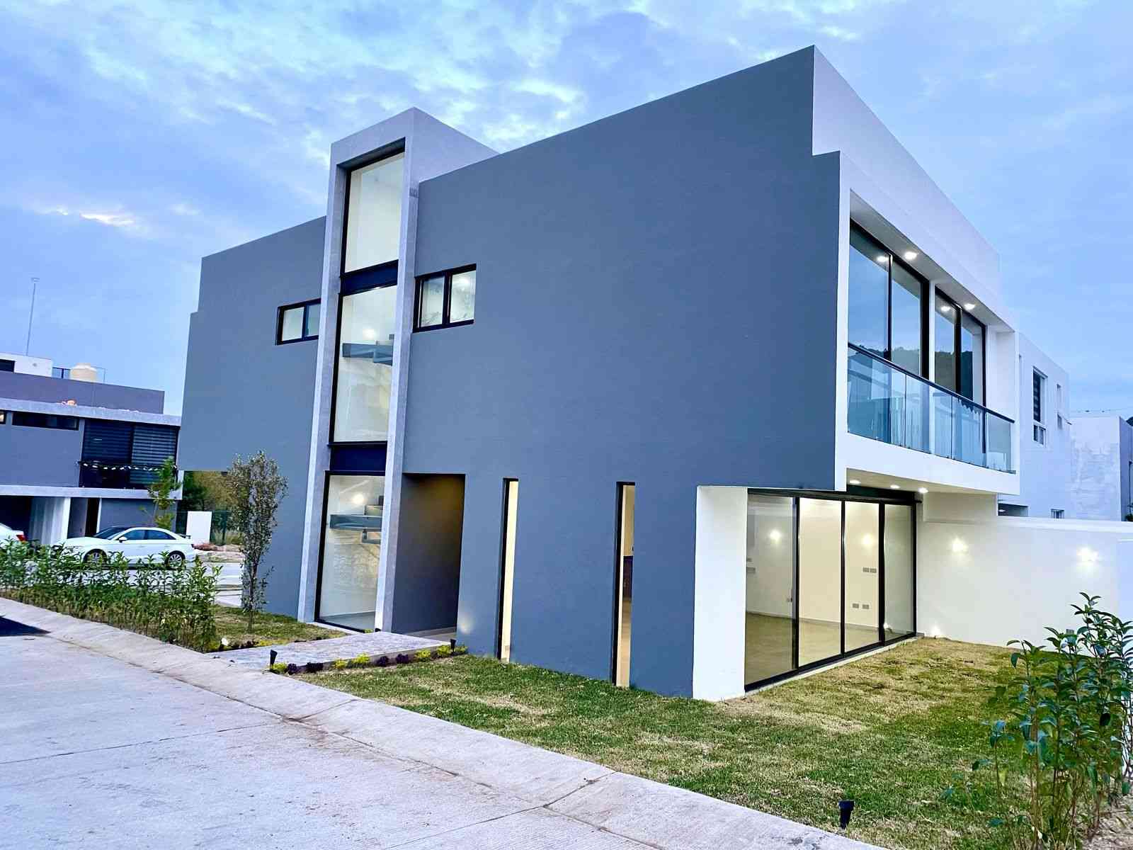 fachada modelo i-15 los robles residencial